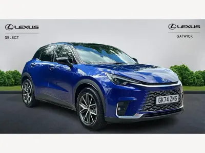 Used Lexus LBX 136 HP (100 kW) 2024 Blue/black SUV