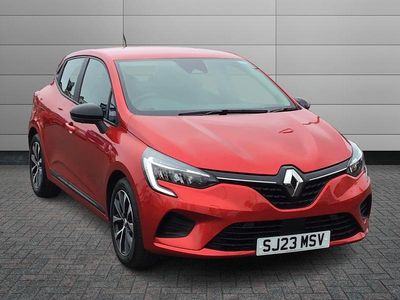 Used Renault Clio V Evolution 90 HP (66 kW) 2023 Red  Hatchback