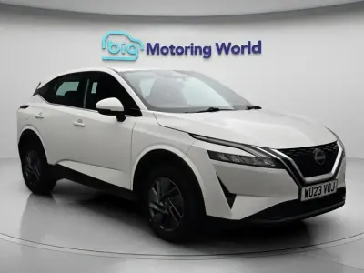 Used Nissan Qashqai Acenta Premium 140 HP (102 kW) 2023 White SUV