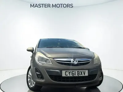 Used Vauxhall Corsa 90 HP (66 kW) 2011 Brown Hatchback
