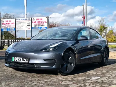 Used Tesla Model 3 Long Range RWD 235 kW (320 HP) 2023 Sedan