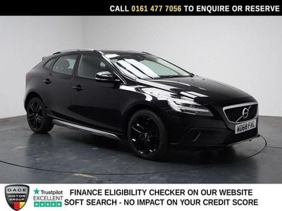 Used Volvo V40 Pro 152 HP (111 kW) 2018 Black Hatchback