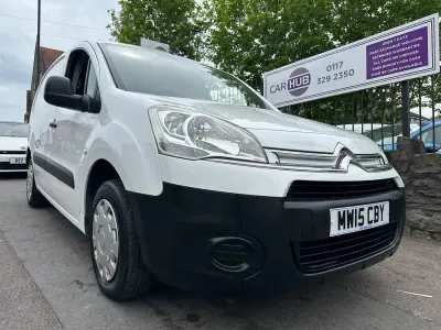 Używany Citroën Berlingo 90 KM (66 kW) 2015 Biały Minivan