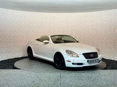 Used Lexus SC430 2009 White Cabriolet