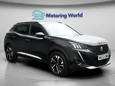Second-hand Peugeot 2008 GT 130 CP (95 kW) 2022 Negru SUV