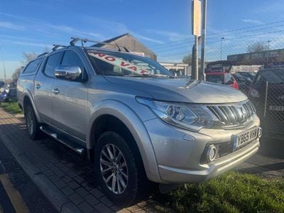 Silver Used 2016 Mitsubishi L200 Warrior Pickup | £8,995 (Fair price)