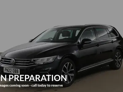 Used VW Passat GTE 218 HP (160 kW) 2022 Black Estate