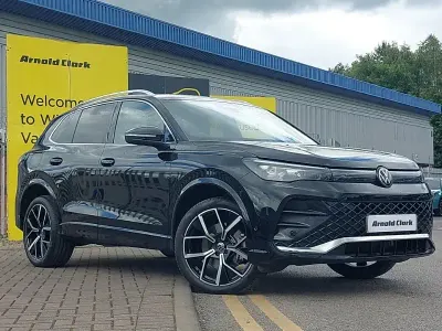 Used VW Tiguan R-line 204 HP (150 kW) 2025 Black SUV