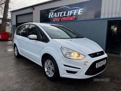 Used Ford S-MAX Zetec 2015 White MPV