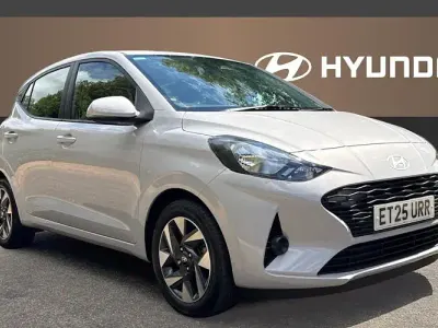 Used Hyundai i10 Advanced 63 HP (46 kW) 2025 Grey Hatchback