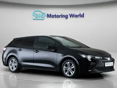 Used Toyota Corolla 122 HP (89 kW) 2020 Black Estate