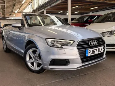 Usado Audi A3 Cabriolet 150 HP (110 kW) 2017 Prateado Cabrios