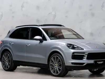 Usado Porsche Cayenne 340 HP (250 kW) 2022 SUV
