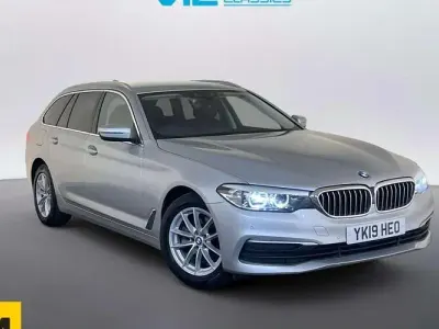 Second-hand BMW 520 Comfort Edition 190 CP (139 kW) 2019 Argintiu Break