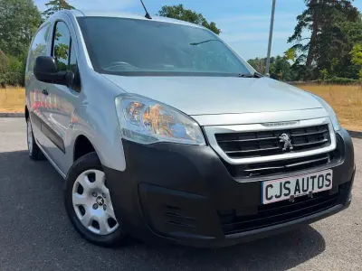Used Peugeot Partner 2018 Silver