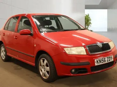 Used Skoda Fabia Sport 64 HP (47 kW) 2006 Red Hatchback