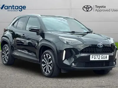 Used Toyota Yaris Cross Design 113 HP (83 kW) 2022 Black SUV