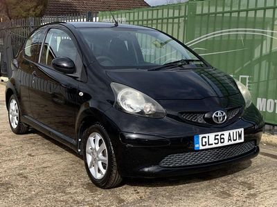 Used Toyota Aygo 67 HP (49 kW) 2006 Black Hatchback