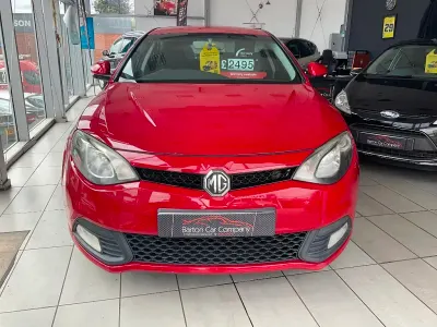 Used MG MG6 SE 160 HP (117 kW) 2011 Red Hatchback