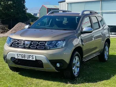 Used Dacia Duster Comfort 115 HP (84 kW) 2018 Beige SUV