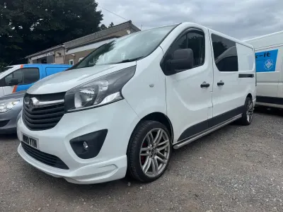 Used Vauxhall Vivaro Sportive 120 HP (88 kW) 2019 White MPV