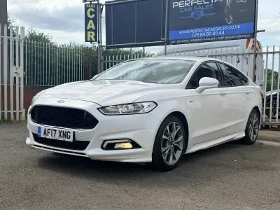 Used Ford Mondeo ST-Line 180 HP (132 kW) 2017 White Hatchback