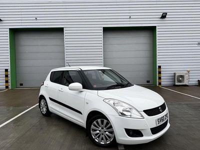 Used Suzuki Swift SZ4 2010 White Hatchback