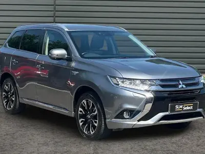 Used Mitsubishi Outlander P-HEV 203 HP (149 kW) 2018 Estate