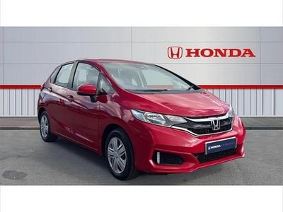 Used Honda Jazz S 102 HP (75 kW) 2018 Red Hatchback