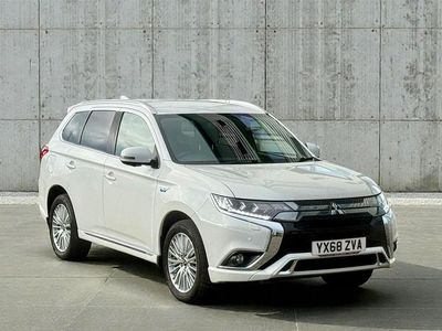 Used Mitsubishi Outlander P-HEV 2018 White Estate