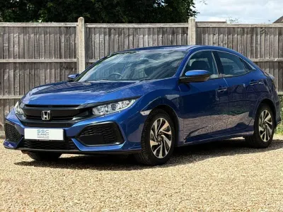 Used Honda Civic SE 2020 Blue Hatchback