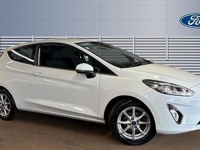 Used Ford Fiesta Zetec 86 HP (63 kW) 2018 White Hatchback
