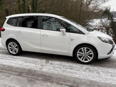 Used Vauxhall Zafira Tourer SRi 165 HP (121 kW) 2014 MPV