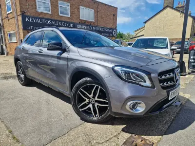 Used Mercedes GLA180 Urban 122 HP (89 kW) 2018 Grey SUV
