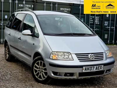 Usado VW Sharan SE 115 HP (84 kW) 2007 Prateado Monovolume