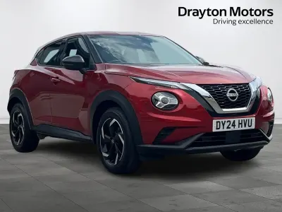 Used Nissan Juke N-Connecta 114 HP (83 kW) 2024 Red SUV