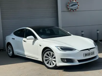Used Tesla Model S 241 kW (328 HP) 2018 White Hatchback