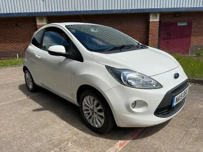 Used Ford Ka Zetec 69 HP (50 kW) 2015 White Hatchback