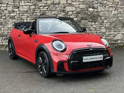 Usado Mini Cooper Cabriolet Premium 2023 Vermelho Cabrios