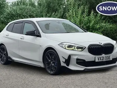 Used BMW 118 M Sport 140 HP (102 kW) 2021 White Hatchback