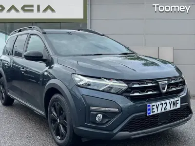 Begagnad Dacia Jogger Extreme 110 HK (80 kW) 2022 Grå Minibuss