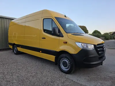 Used Mercedes Sprinter Progressive 2023 Yellow Van