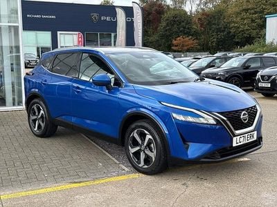 Magnetic blue Used 2022 Nissan Qashqai N-Connecta SUV | £15,995 (Good price)