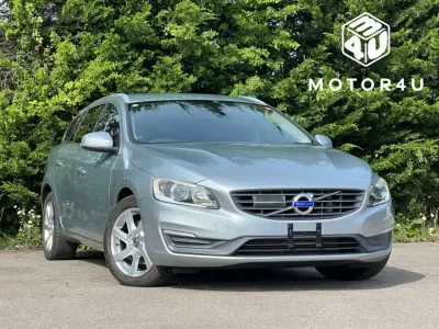 Used Volvo V60 181 HP (133 kW) 2015 Silver Estate