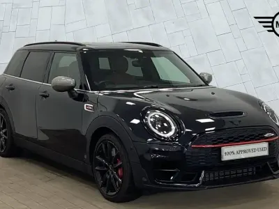 Used Mini John Cooper Works Clubman 302 HP (222 kW) 2024 Black Estate