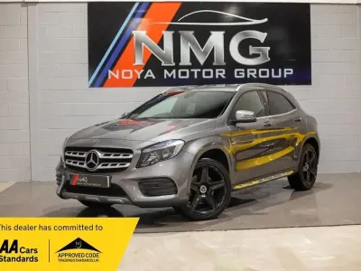 Usado Mercedes GLA220 Executive 177 HP (130 kW) 2017 Cinzento SUV
