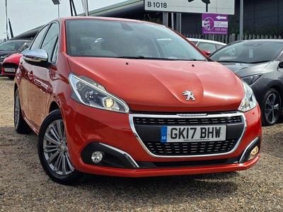 Used Peugeot 208 Allure 82 HP (60 kW) 2017 Orange Hatchback