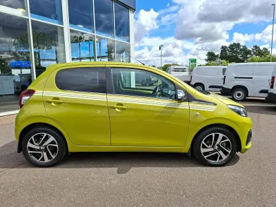 Begagnad Peugeot 108 Collection 71 HK (52 kW) 2019 Grön Halvkombi