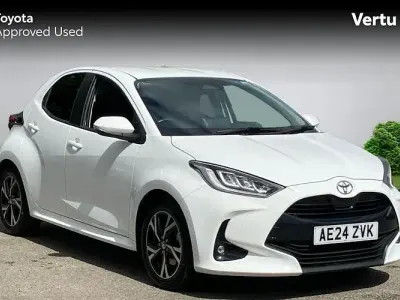 Używany Toyota Yaris Hybrid Design 116 KM (85 kW) 2026 Hatchback