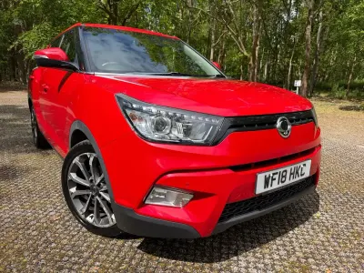 Used SsangYong Tivoli 115 HP (84 kW) 2018 Red SUV